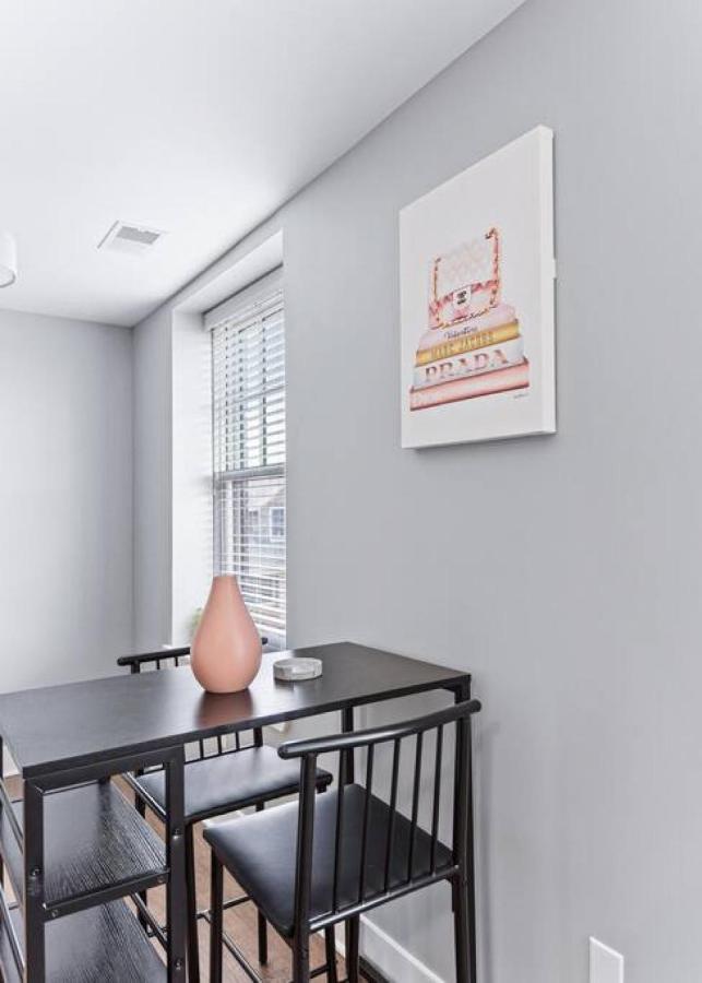 Your Cozy One Bedroom Midtown Детройт Екстер'єр фото